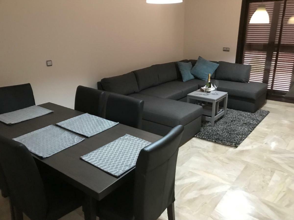 Luxury apartment set in Doña Julia Golf Course Casares Exterior foto