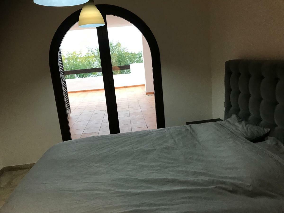 Luxury apartment set in Doña Julia Golf Course Casares Exterior foto
